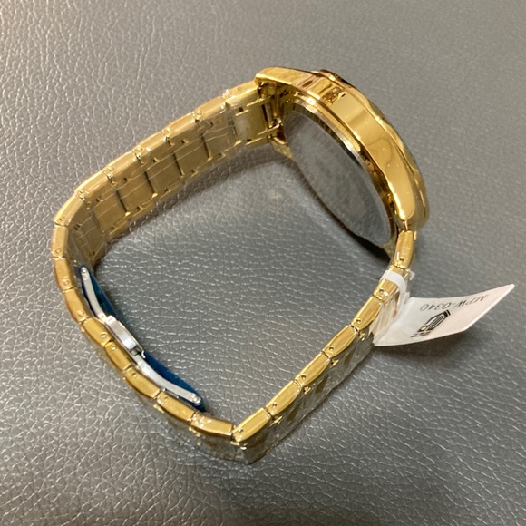 Montres Prestige X Invicta Men's Watch - 44.5mm, Gold (MPW-0340) - Picture 4 of 7